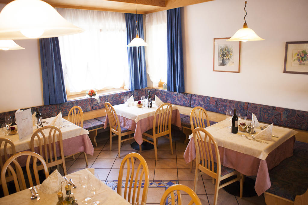 Gasthaus Abram Ora / Auer Dış mekan fotoğraf